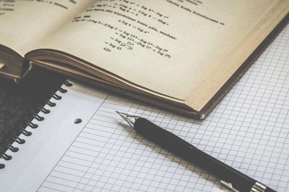 How to Write a Math Extended Essay? A Comprehensive Guide